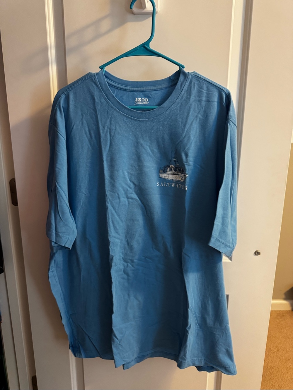 Izod Saltwater Graphic Crew Tee in Light Blue